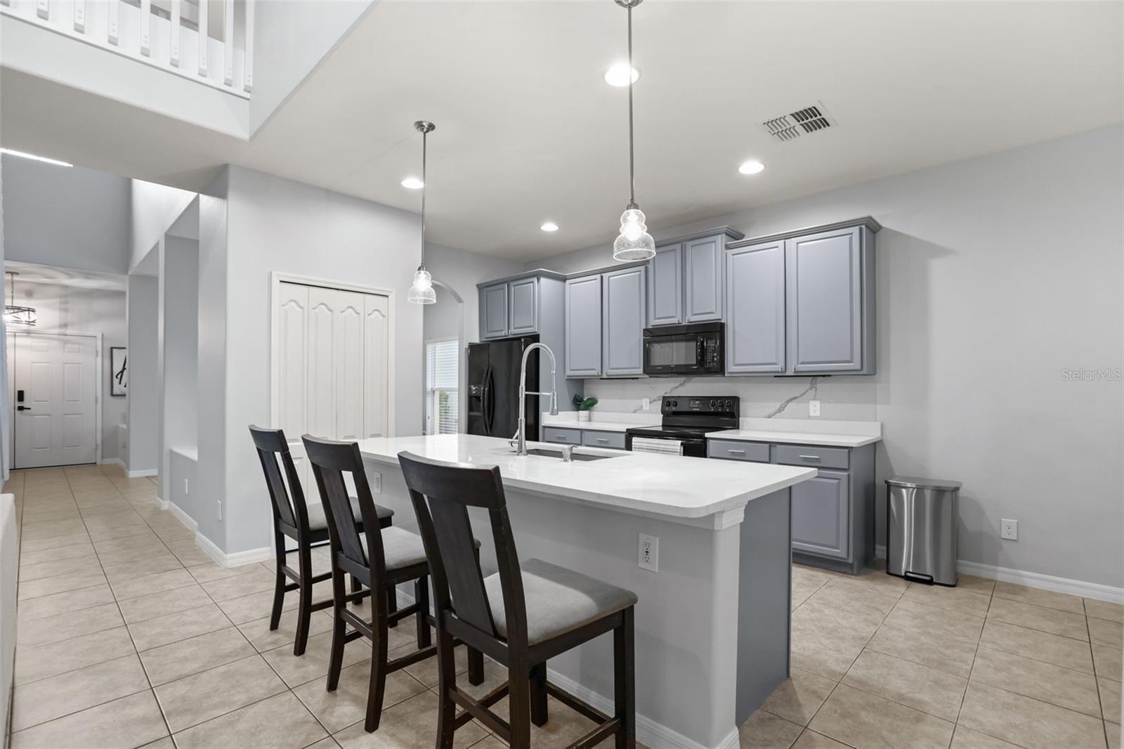 9117 OAK COMMONS WAY, Orlando, FL 32832