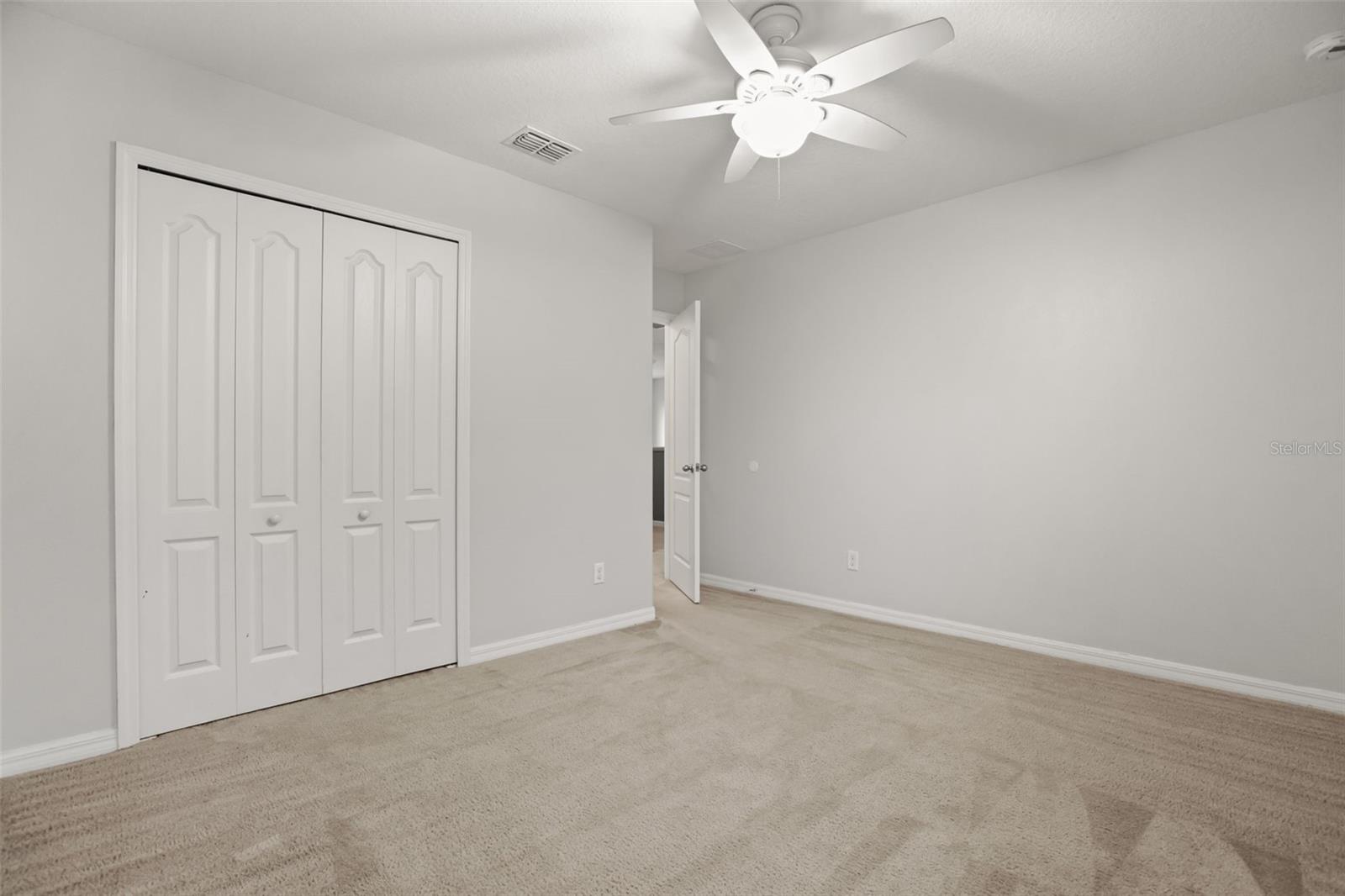 9117 OAK COMMONS WAY, Orlando, FL 32832