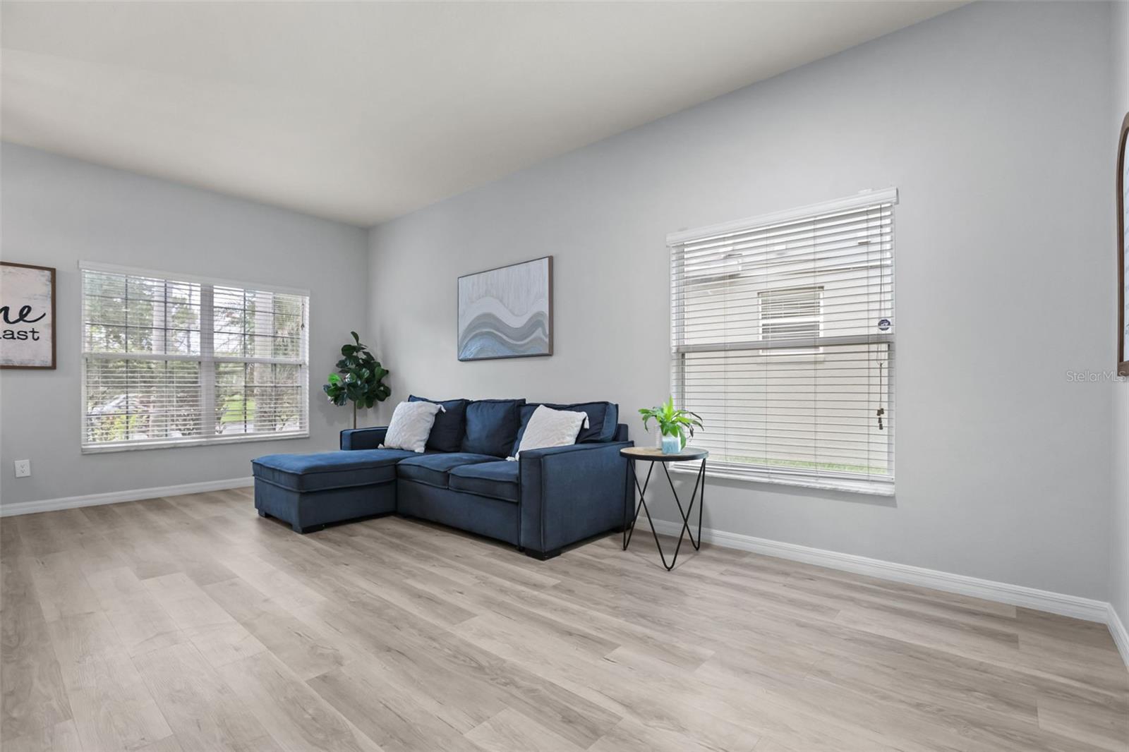 9117 OAK COMMONS WAY, Orlando, FL 32832