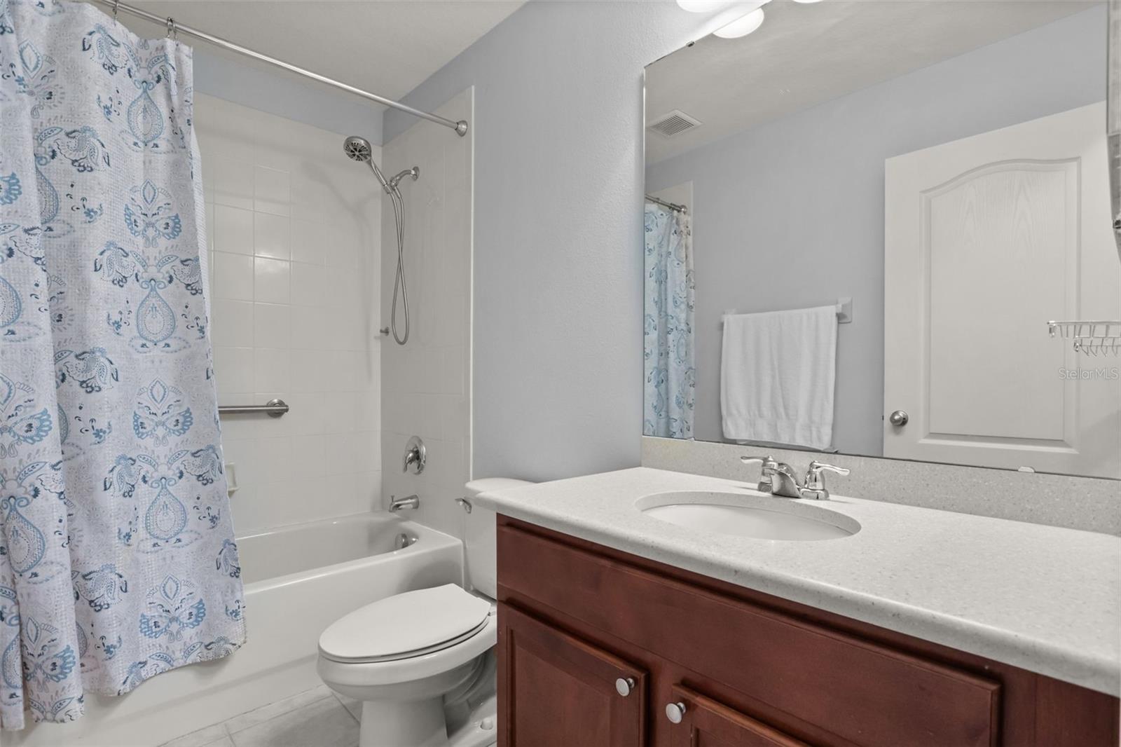 9117 OAK COMMONS WAY, Orlando, FL 32832