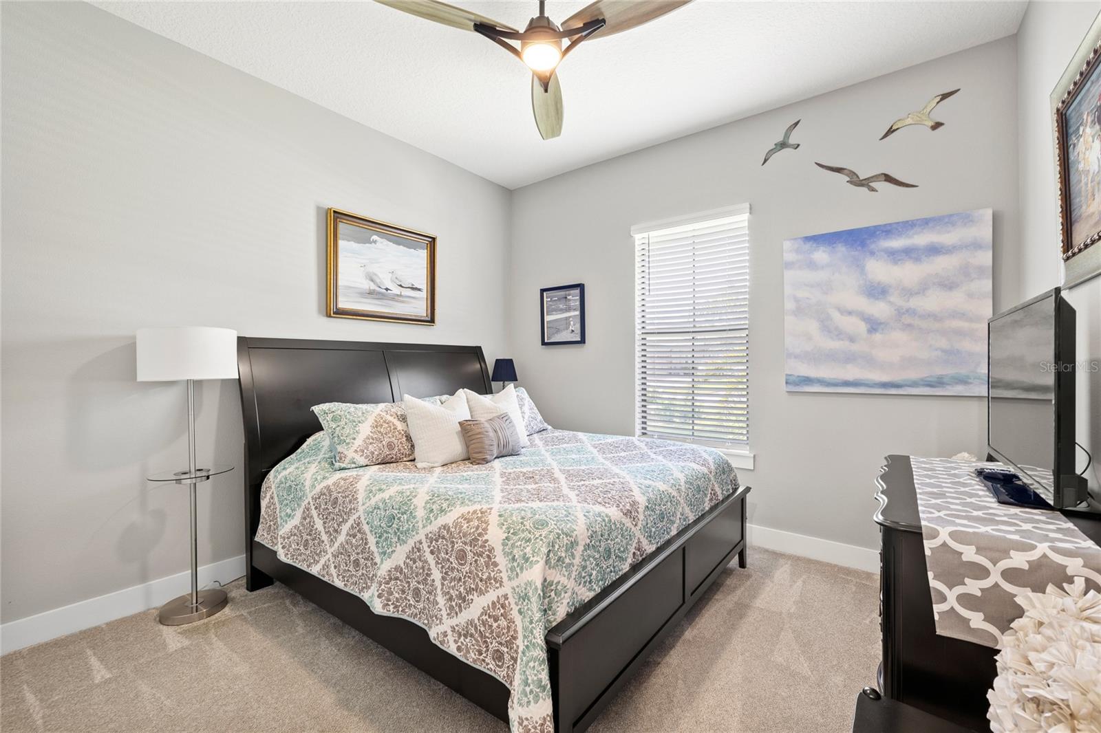 25484 HAWKS RUN LANE, Sorrento, FL 32776