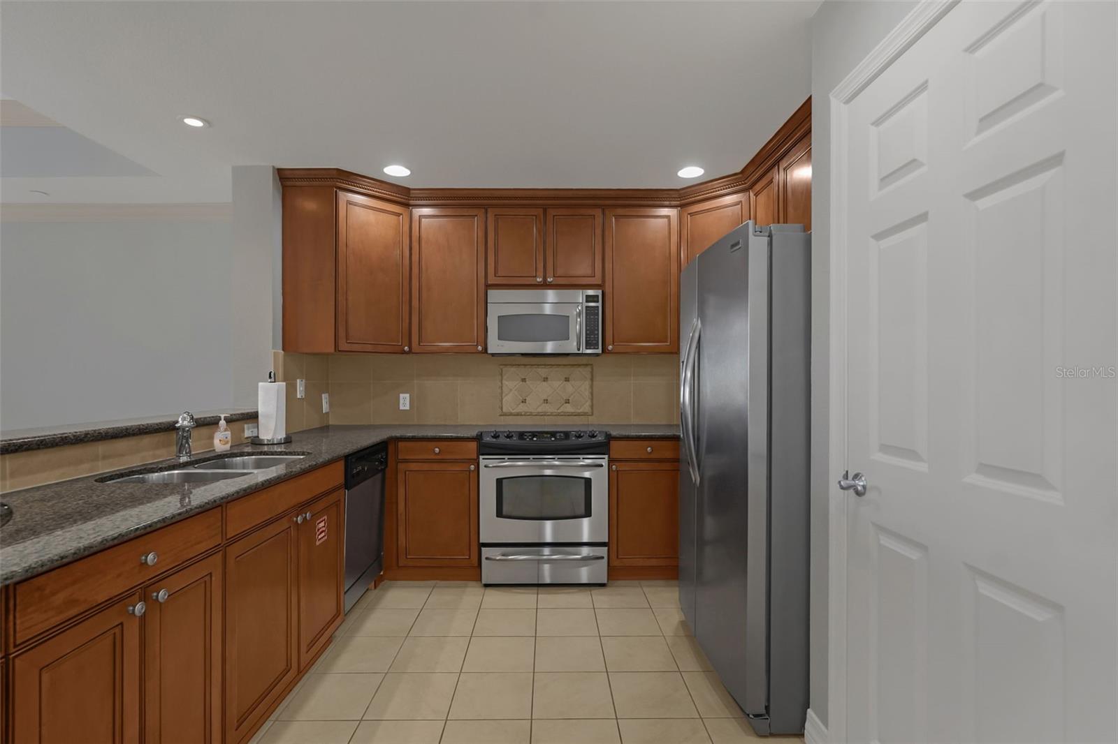 1102 SUNSET VIEW CIRCLE, #103, Reunion, FL 34747 1102 SUNSET VIEW CIRCLE, #103, Reunion, FL 34747