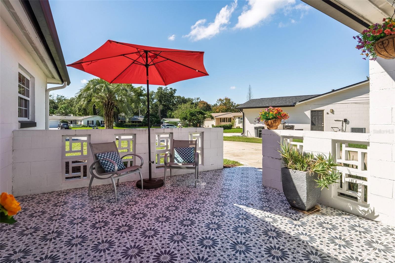641 SHERWOOD DRIVE, Altamonte Springs, FL 32701