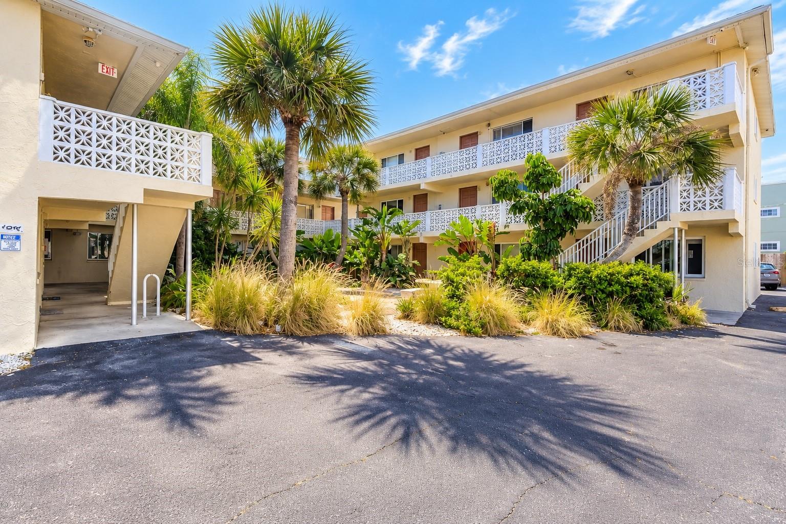 102 S PENINSULA DRIVE, #100, Daytona Beach, FL 32118 102 S PENINSULA DRIVE, #100, Daytona Beach, FL 32118