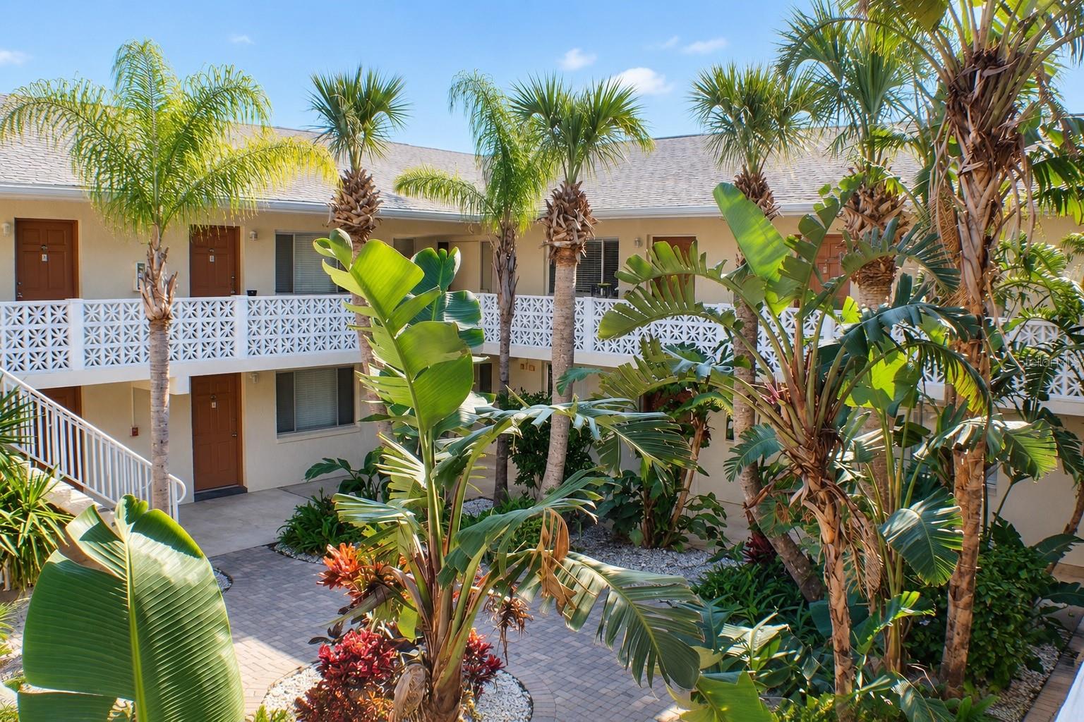 102 S PENINSULA DRIVE, #100, Daytona Beach, FL 32118