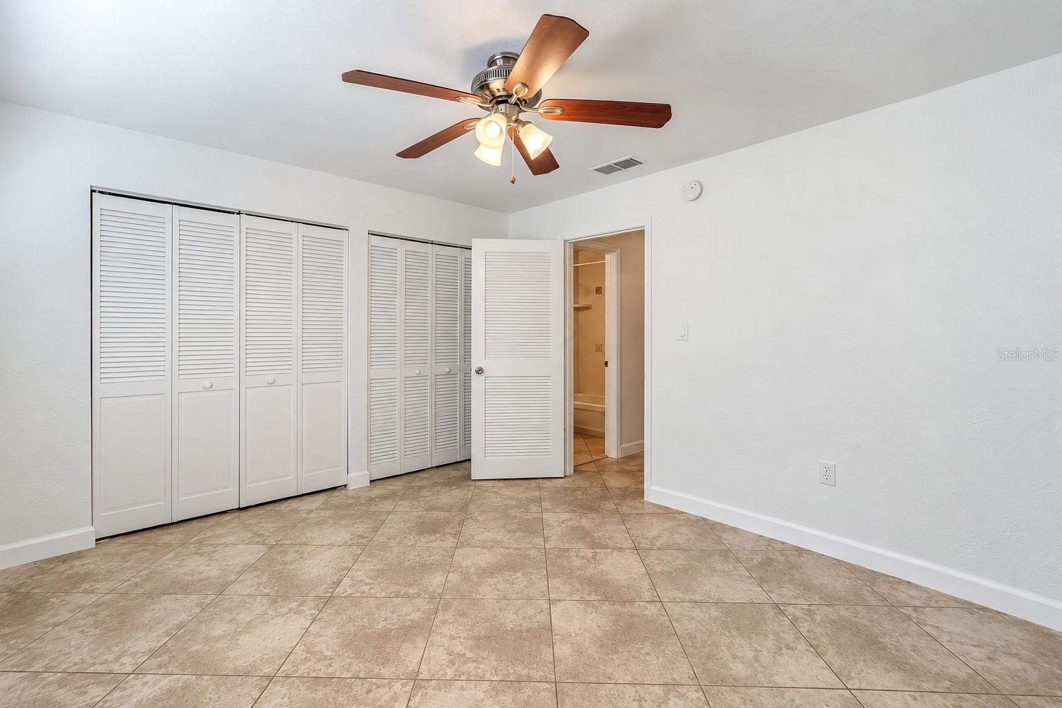 102 S PENINSULA DRIVE, #100, Daytona Beach, FL 32118
