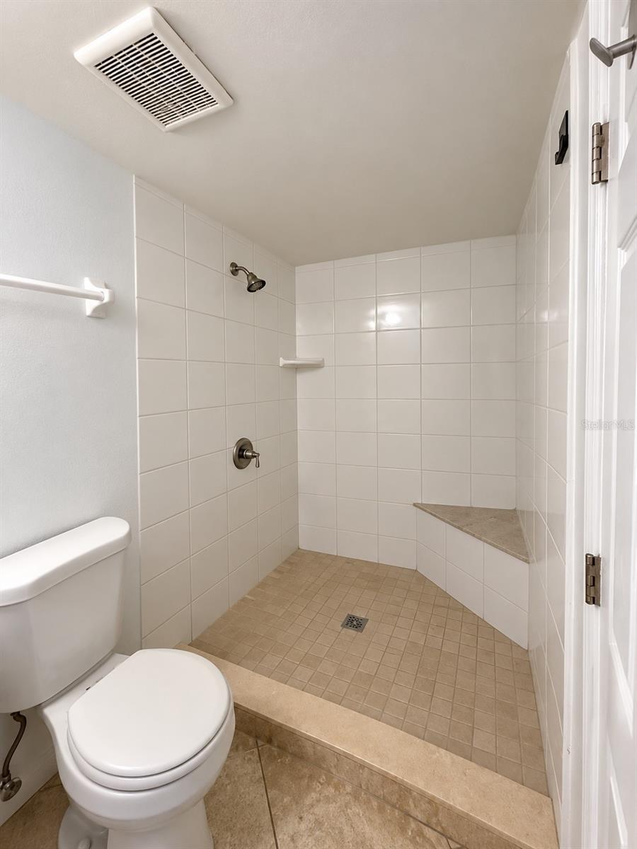 102 S PENINSULA DRIVE, #100, Daytona Beach, FL 32118