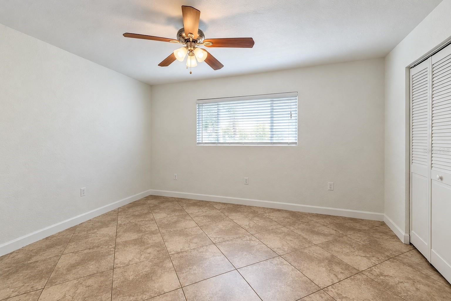 102 S PENINSULA DRIVE, #100, Daytona Beach, FL 32118