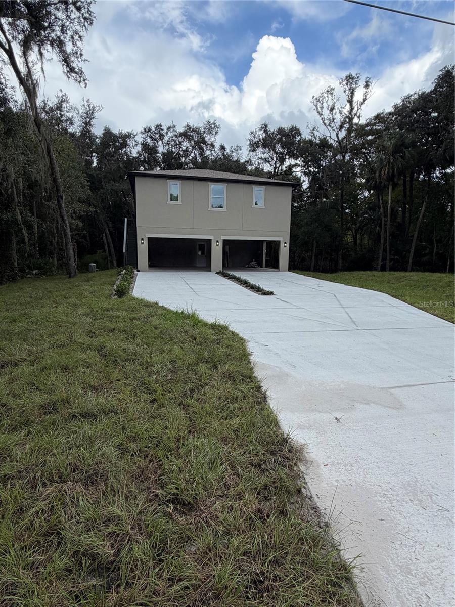 1784 LAKE HARNEY ROAD, Geneva, FL 32732