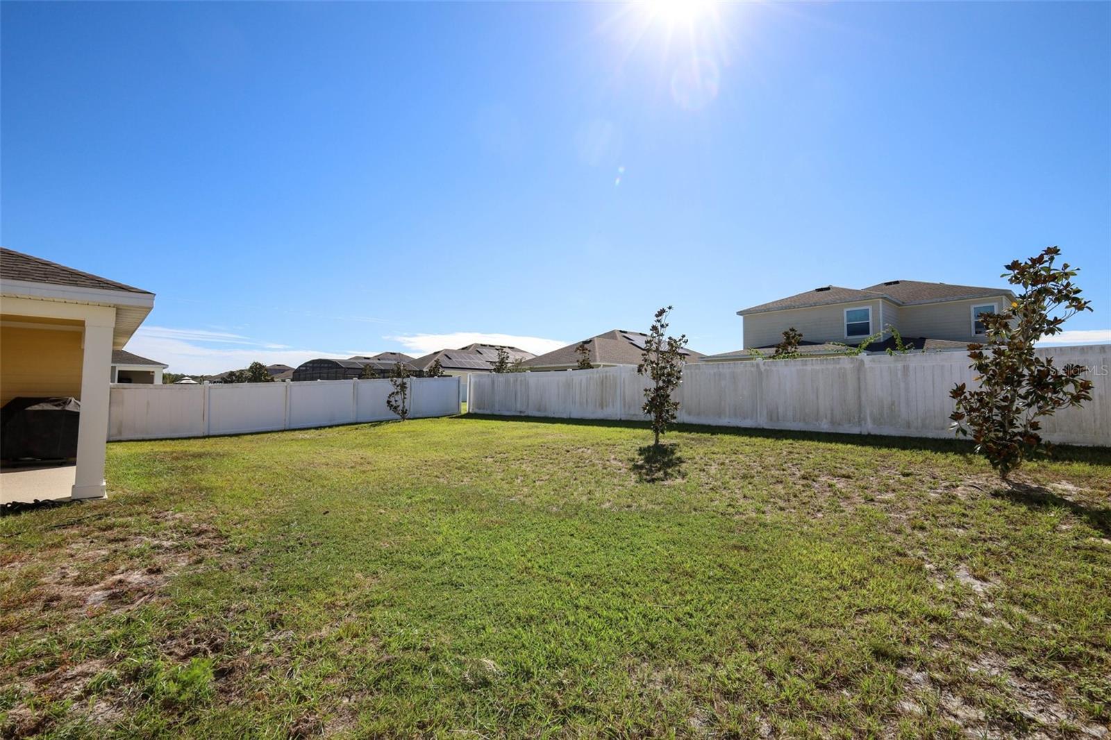 5325 RED CORAL CIRCLE, Mount Dora, FL 32757