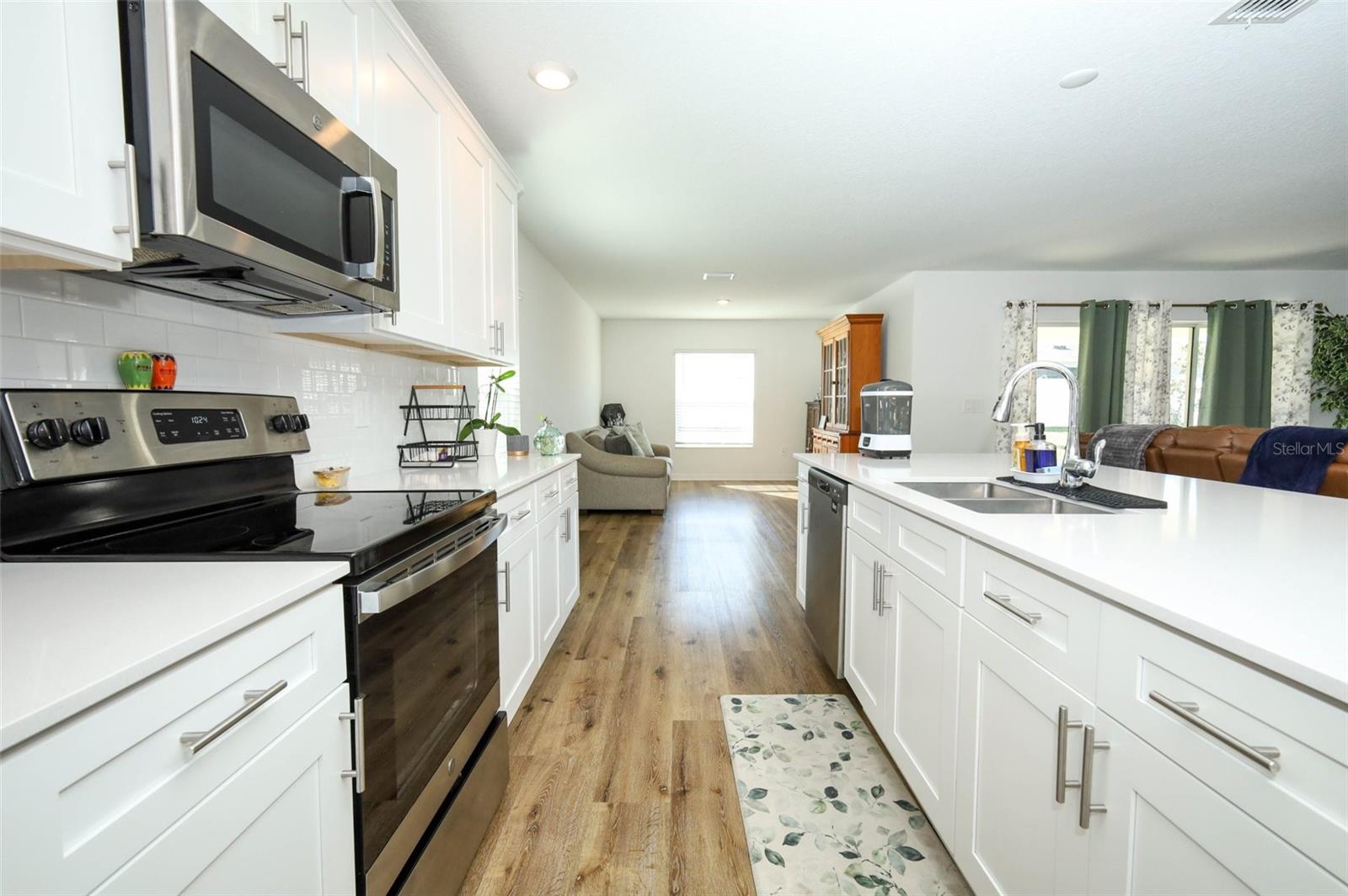 5325 RED CORAL CIRCLE, Mount Dora, FL 32757 5325 RED CORAL CIRCLE, Mount Dora, FL 32757