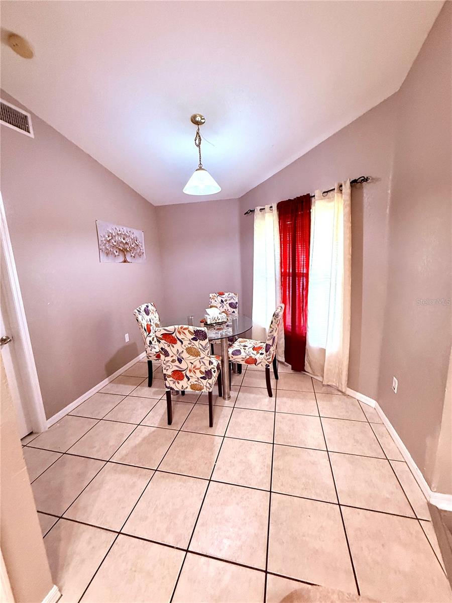 649 SIERRA CIRCLE, Davenport, FL 33837