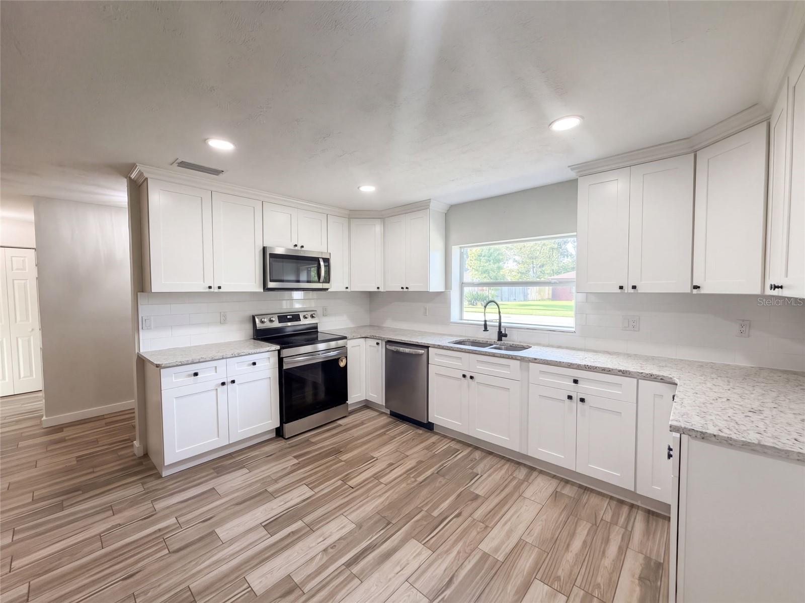 789 LITTLE PINE DRIVE, South Daytona, FL 32119 789 LITTLE PINE DRIVE, South Daytona, FL 32119