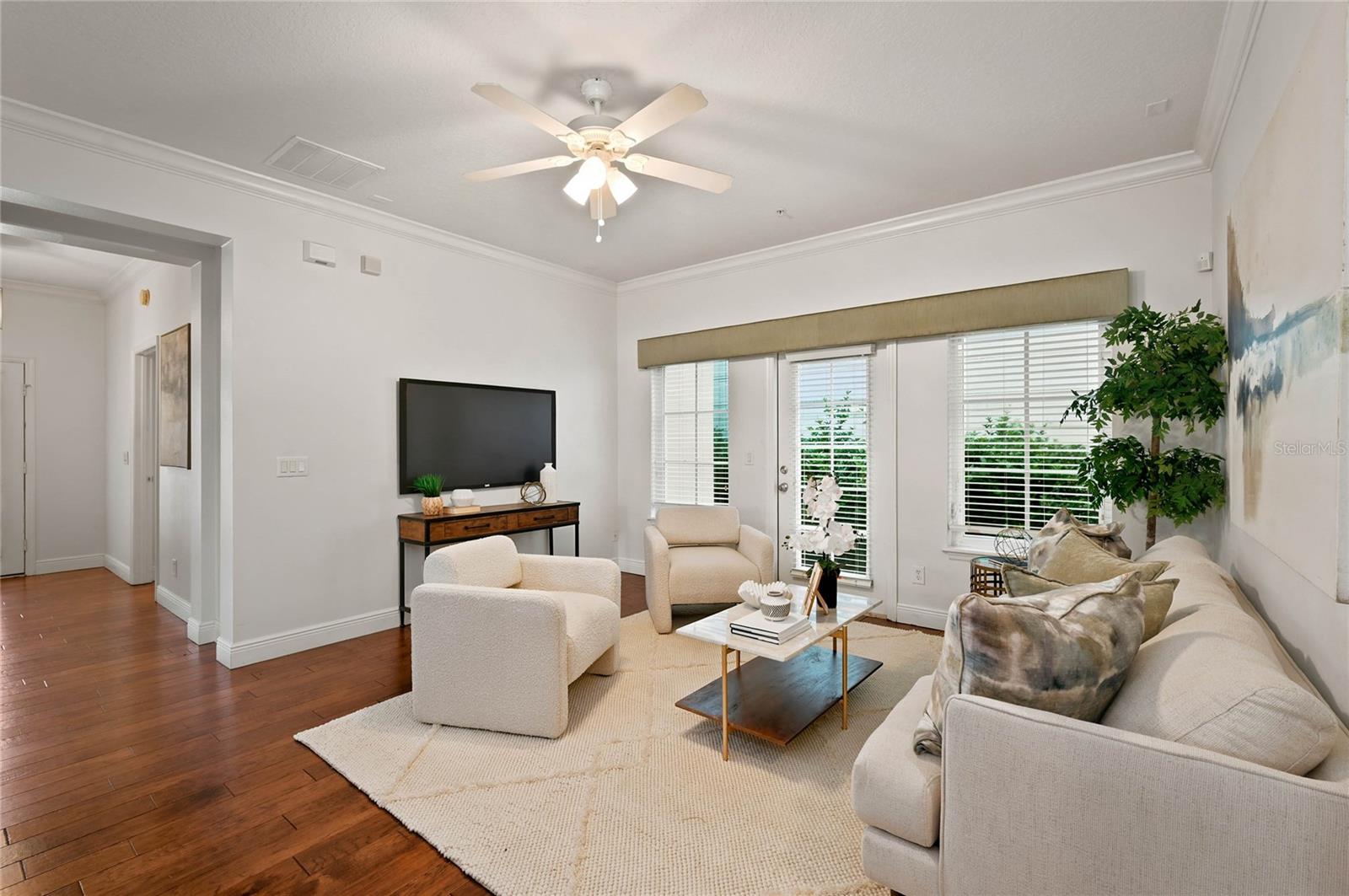 5326 CHATAS LANE, Orlando, FL 32814 5326 CHATAS LANE, Orlando, FL 32814