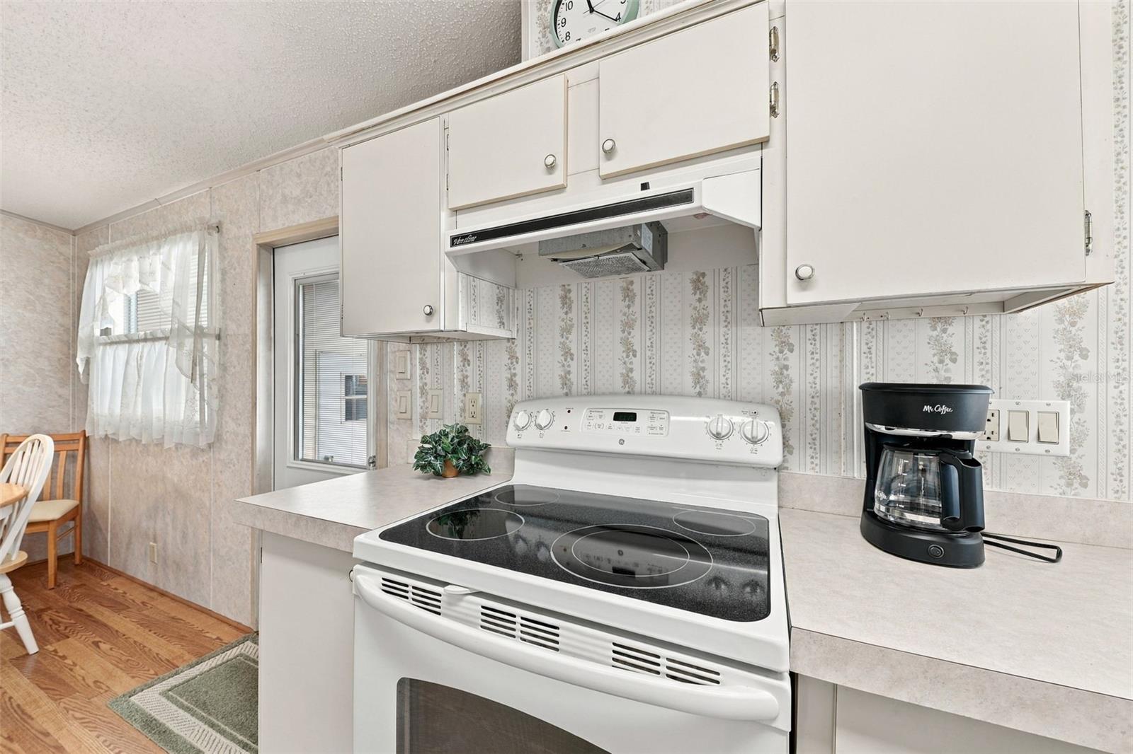 122 DOUGLAS PARK AVENUE, Davenport, FL 33897