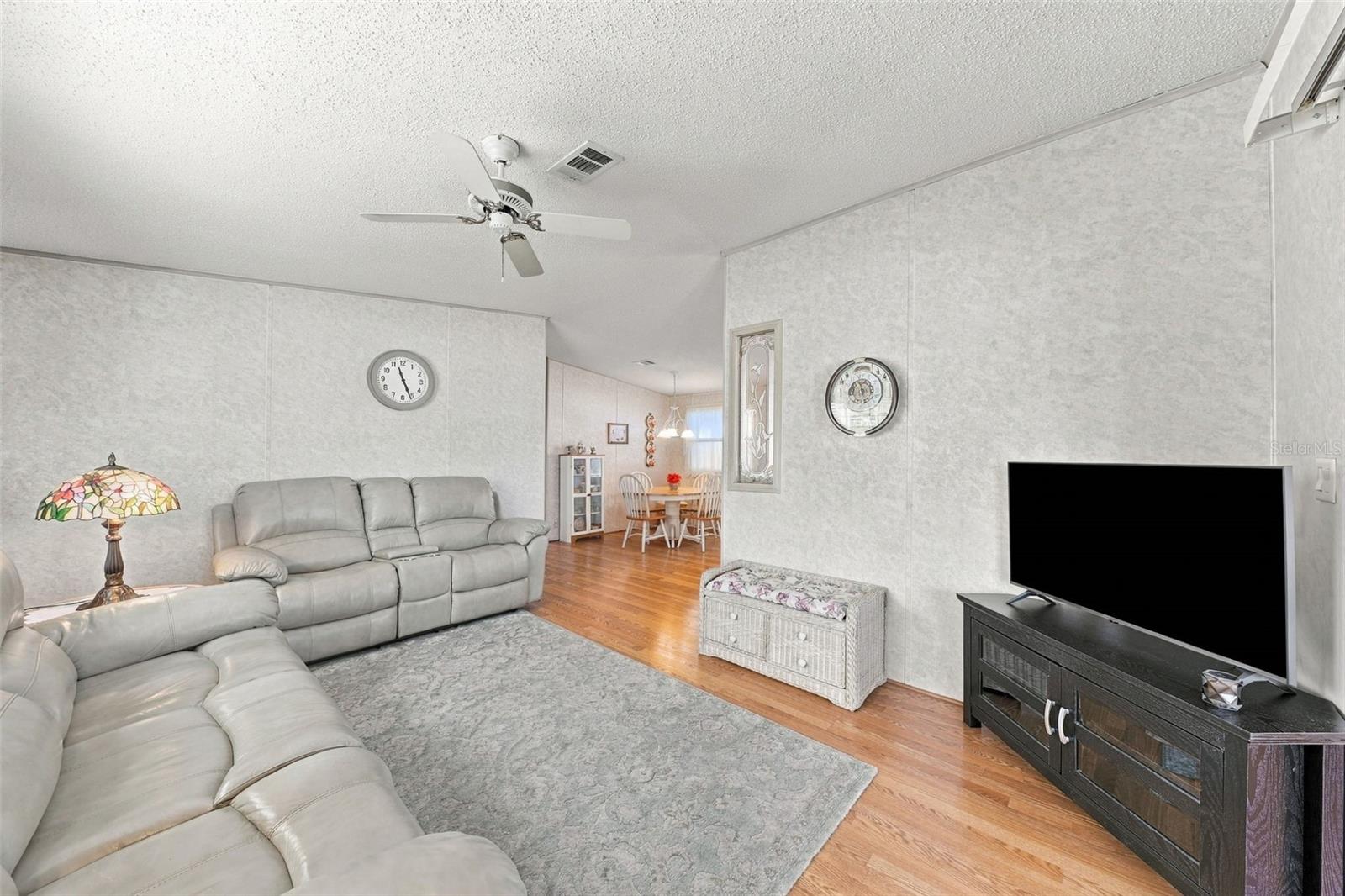 122 DOUGLAS PARK AVENUE, Davenport, FL 33897