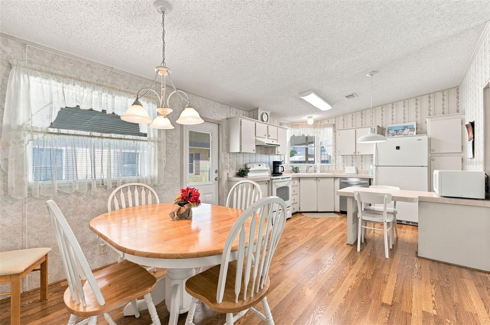 122 DOUGLAS PARK AVENUE, Davenport, FL 33897