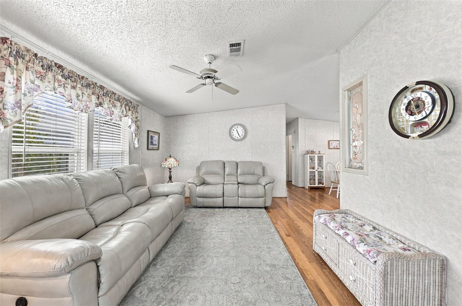 122 DOUGLAS PARK AVENUE, Davenport, FL 33897