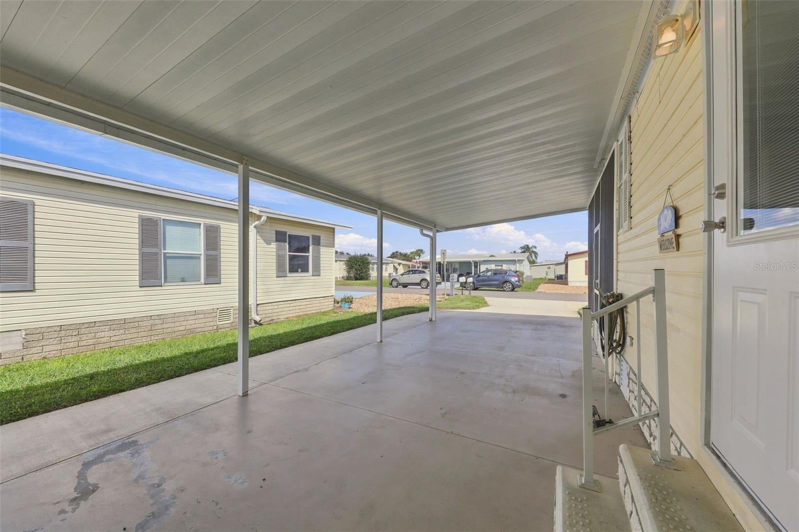 122 DOUGLAS PARK AVENUE, Davenport, FL 33897