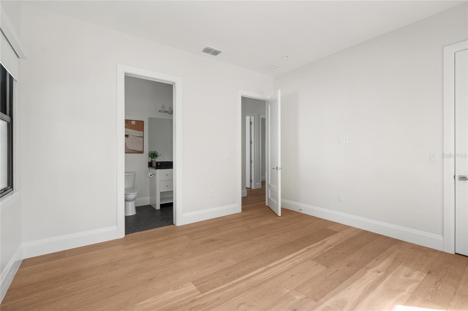 7 W NEW HAMPSHIRE STREET, Orlando, FL 32804