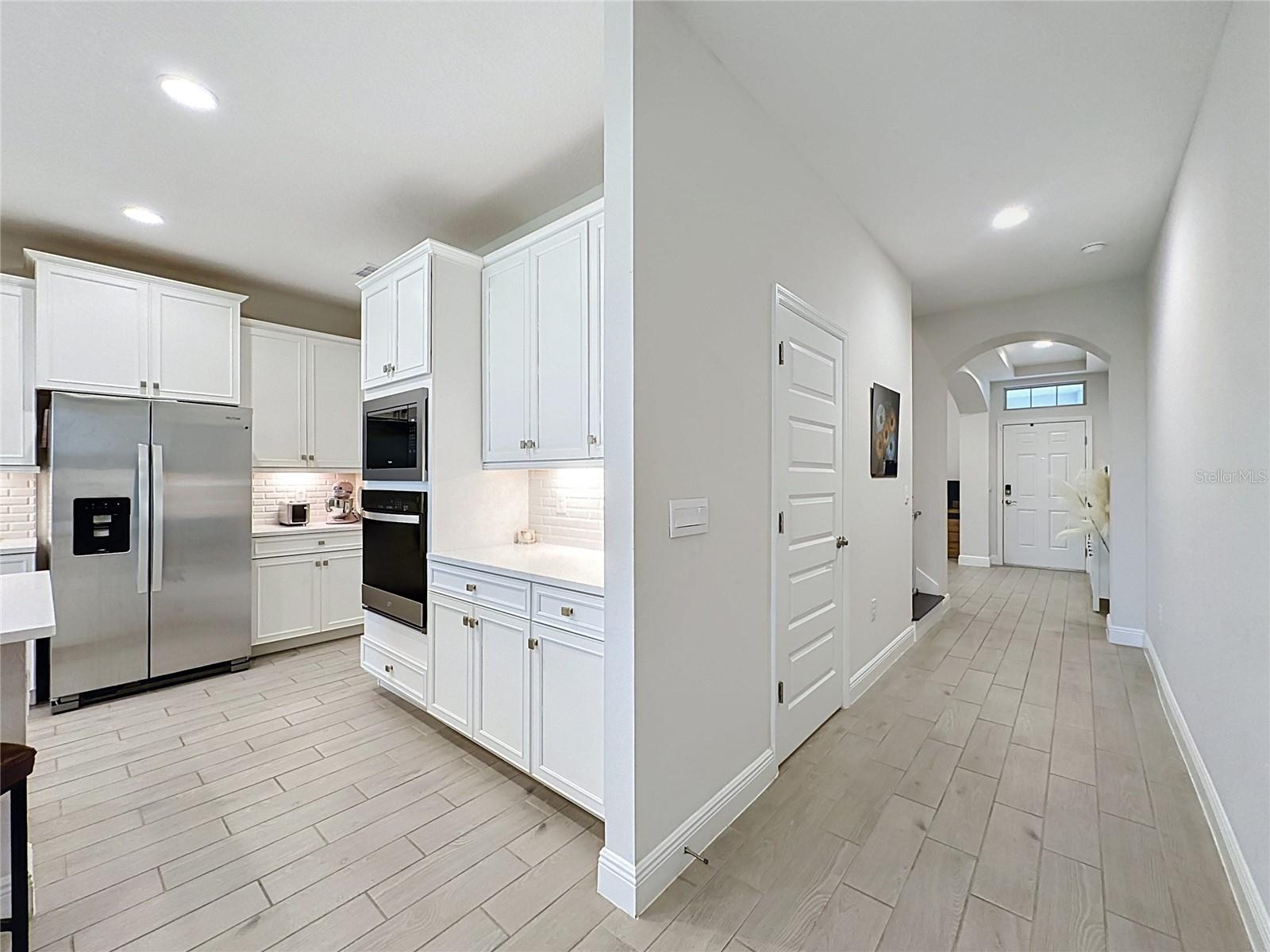 11079 SOUND SHORE DRIVE, Winter Garden, FL 34787 11079 SOUND SHORE DRIVE, Winter Garden, FL 34787