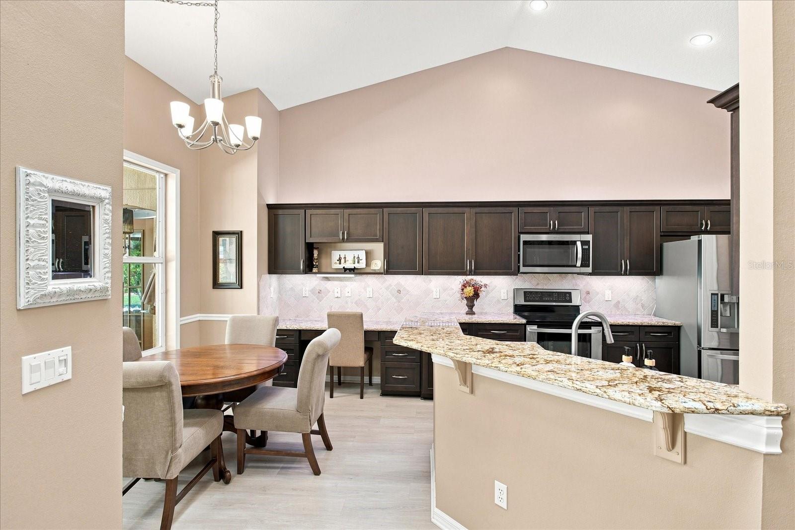 1660 SWEETWATER WEST CIRCLE, Apopka, FL 32712