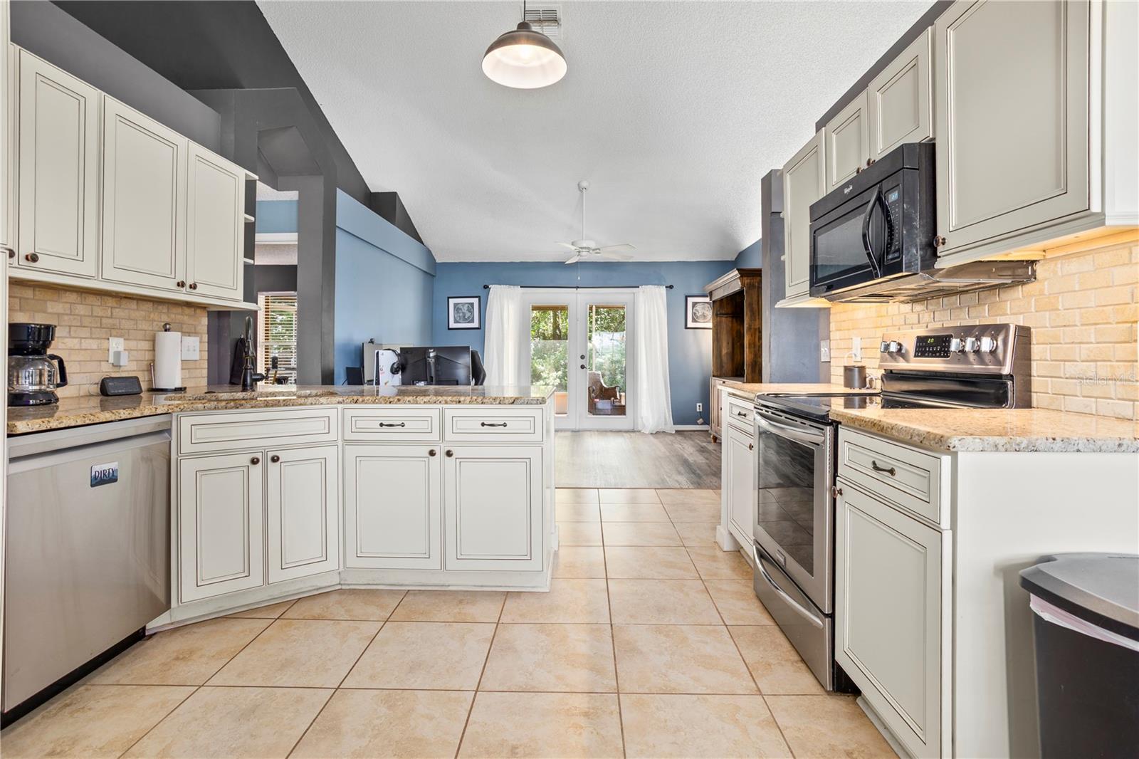 1017 EAGENS CREEK COURT, Oviedo, FL 32765