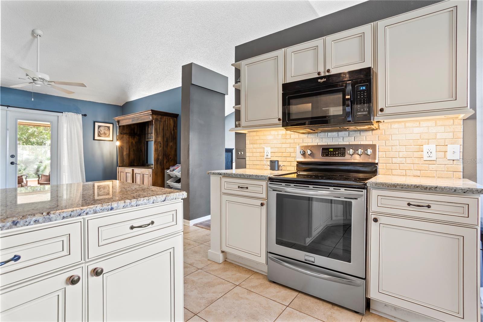 1017 EAGENS CREEK COURT, Oviedo, FL 32765