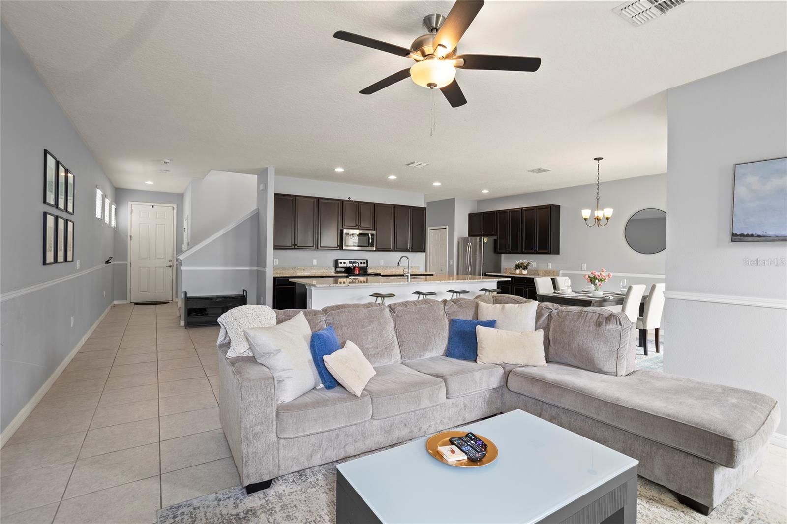 2431 WAXWING WAY, Sanford, FL 32773 2431 WAXWING WAY, Sanford, FL 32773