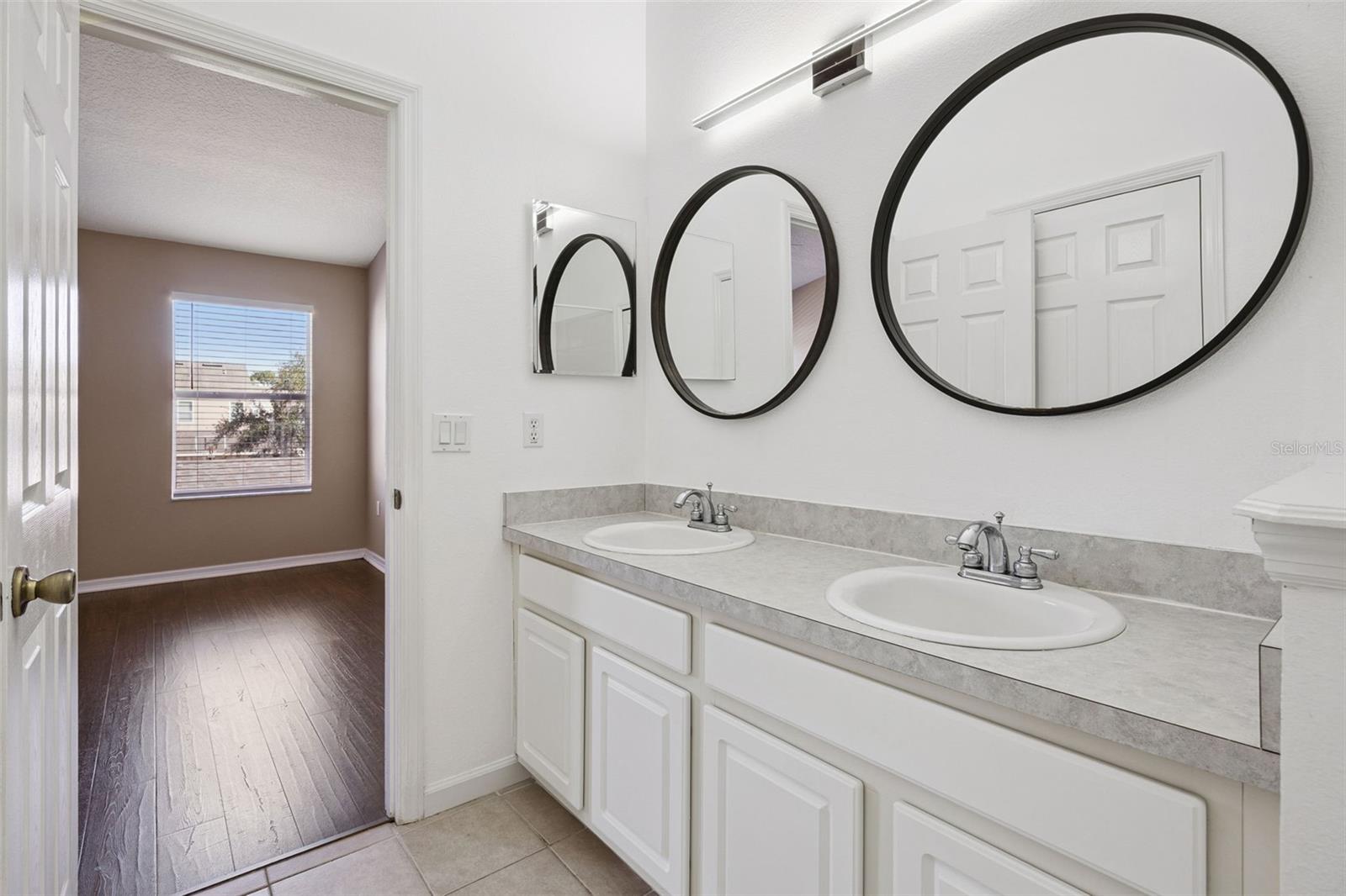8634 DANFORTH DRIVE, Windermere, FL 34786