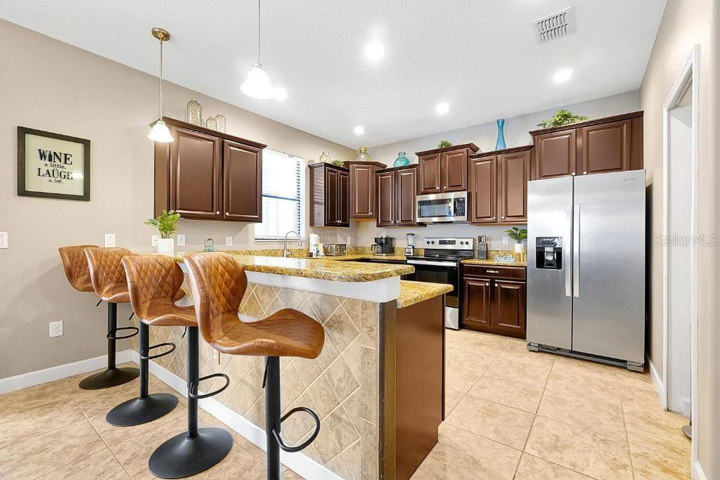 1452 MYRTLEWOOD STREET, Davenport, FL 33896