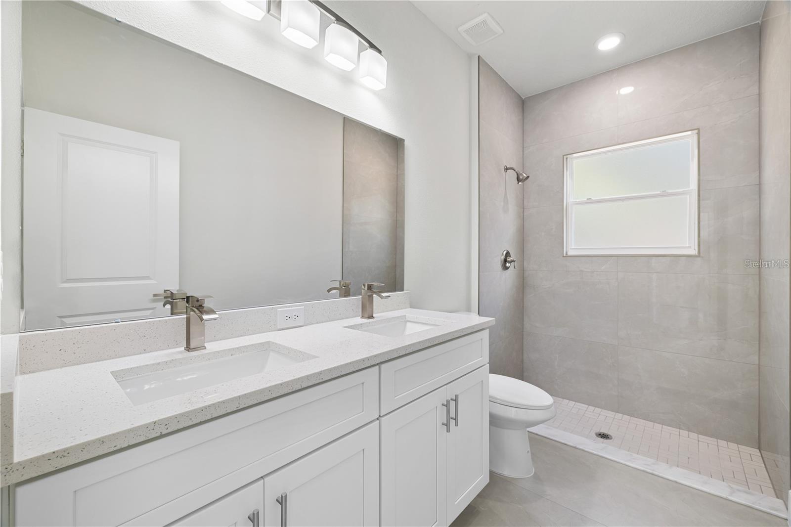 3281 SW 158TH LOOP, Ocala, FL 34473 3281 SW 158TH LOOP, Ocala, FL 34473