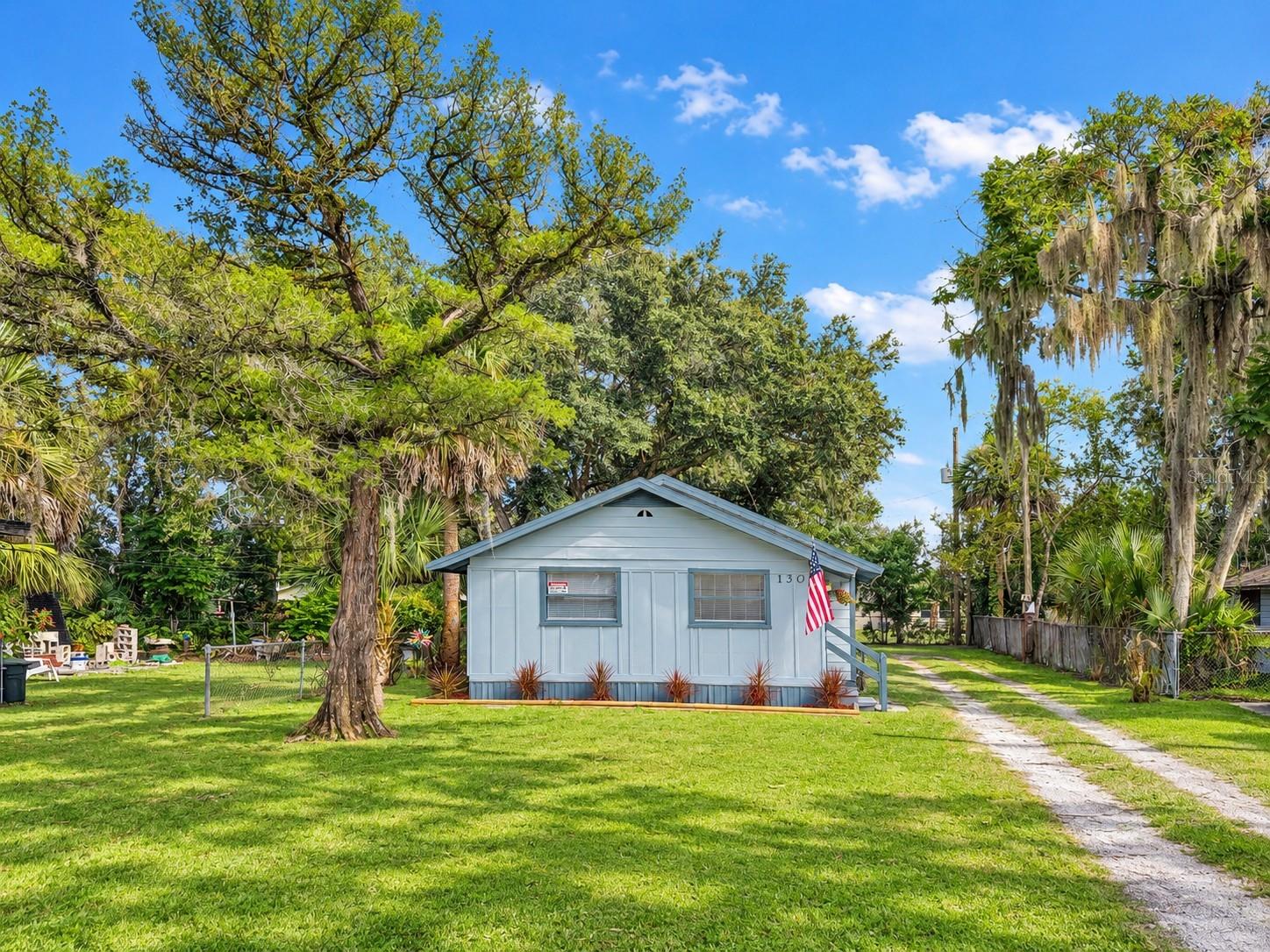 1305 S ELLIOTT STREET, Sanford, FL 32771 1305 S ELLIOTT STREET, Sanford, FL 32771