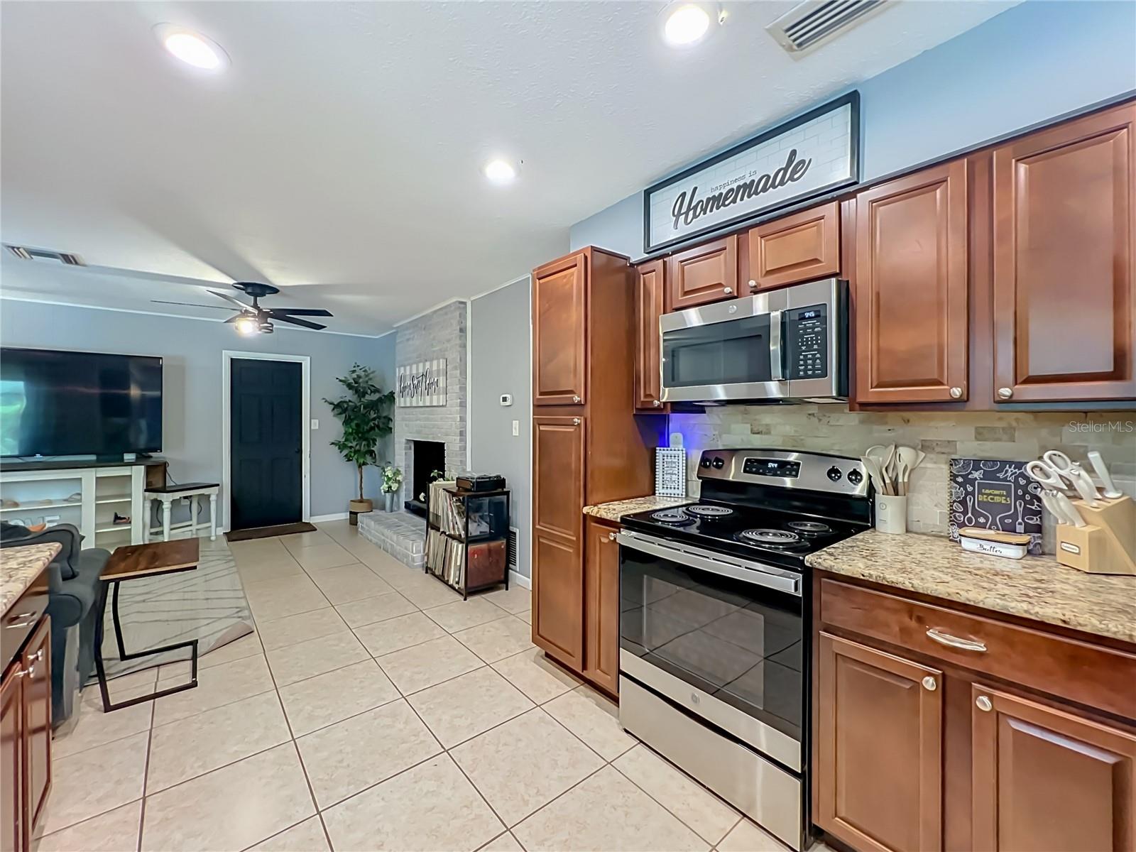 128 ALDEAN DRIVE, Sanford, FL 32771