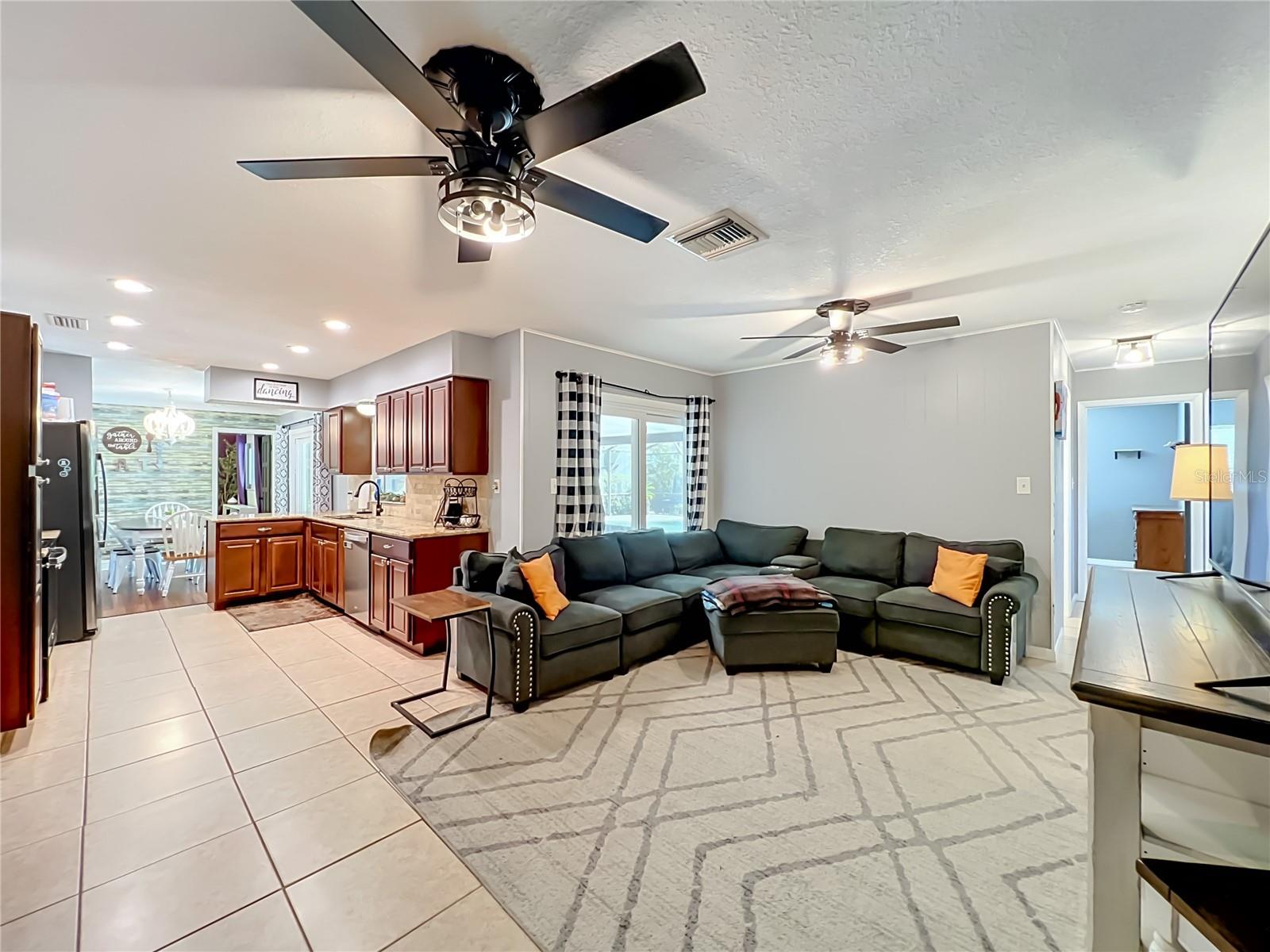 128 ALDEAN DRIVE, Sanford, FL 32771