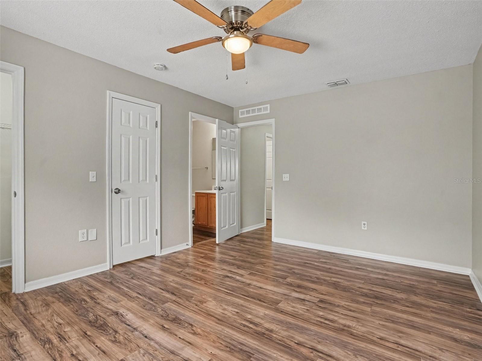 829 SUN RIDGE VILLAGE DRIVE, Winter Haven, FL 33880