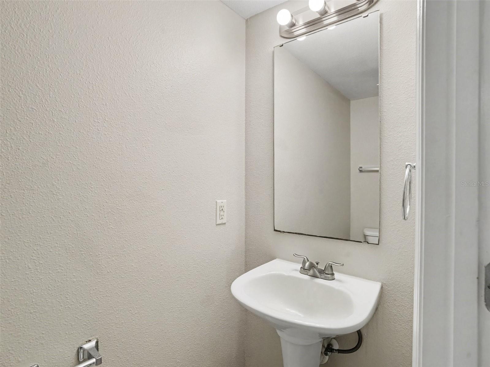 829 SUN RIDGE VILLAGE DRIVE, Winter Haven, FL 33880