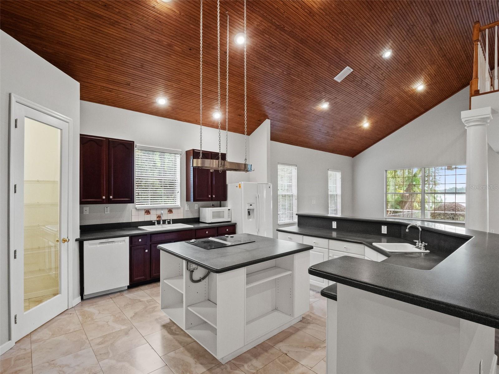 7751 SADLER ROAD, Mount Dora, FL 32757