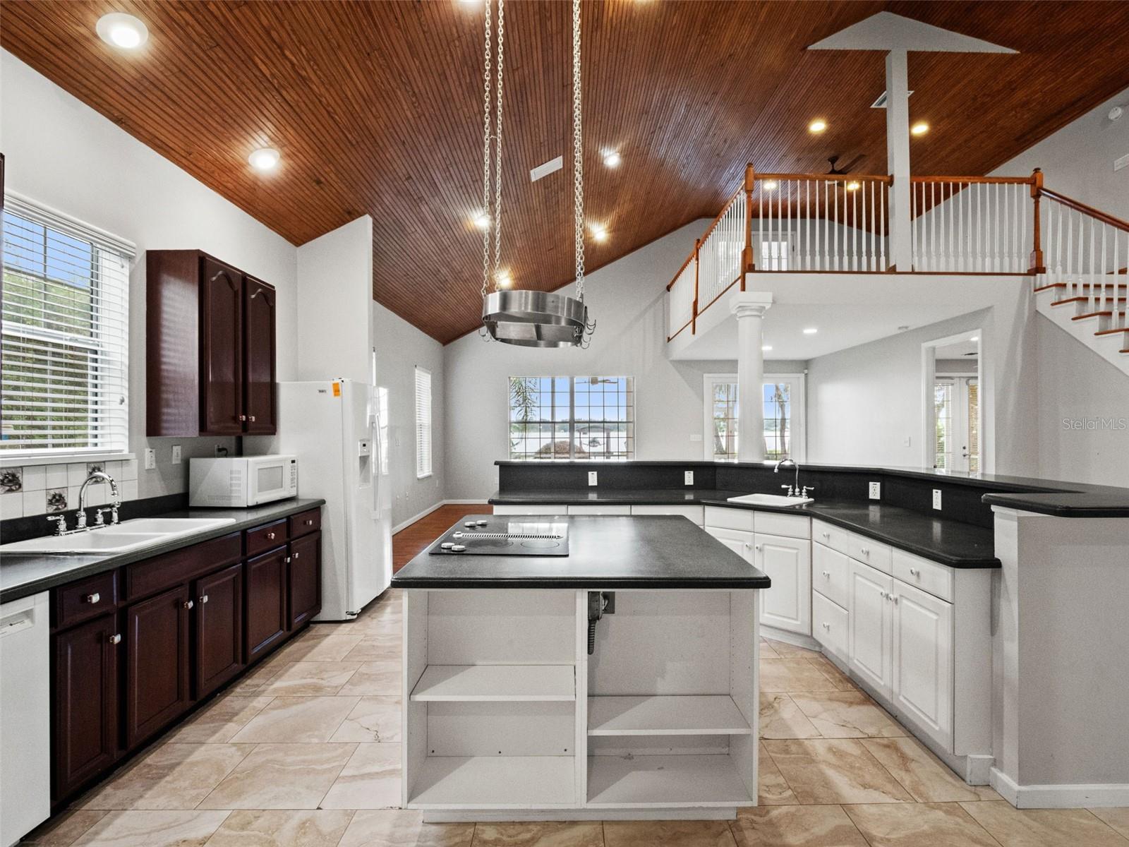 7751 SADLER ROAD, Mount Dora, FL 32757