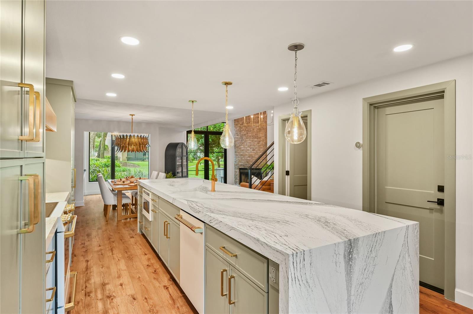 219 QUAYSIDE CIRCLE, #B9, Maitland, FL 32751 219 QUAYSIDE CIRCLE, #B9, Maitland, FL 32751