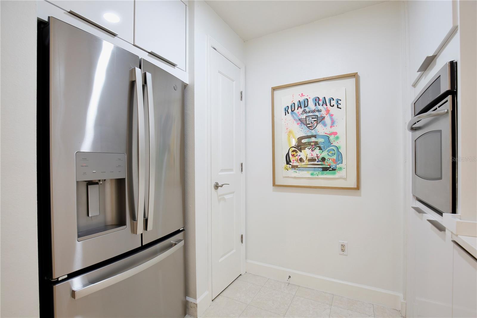 100 S EOLA DRIVE, #1413, Orlando, FL 32801