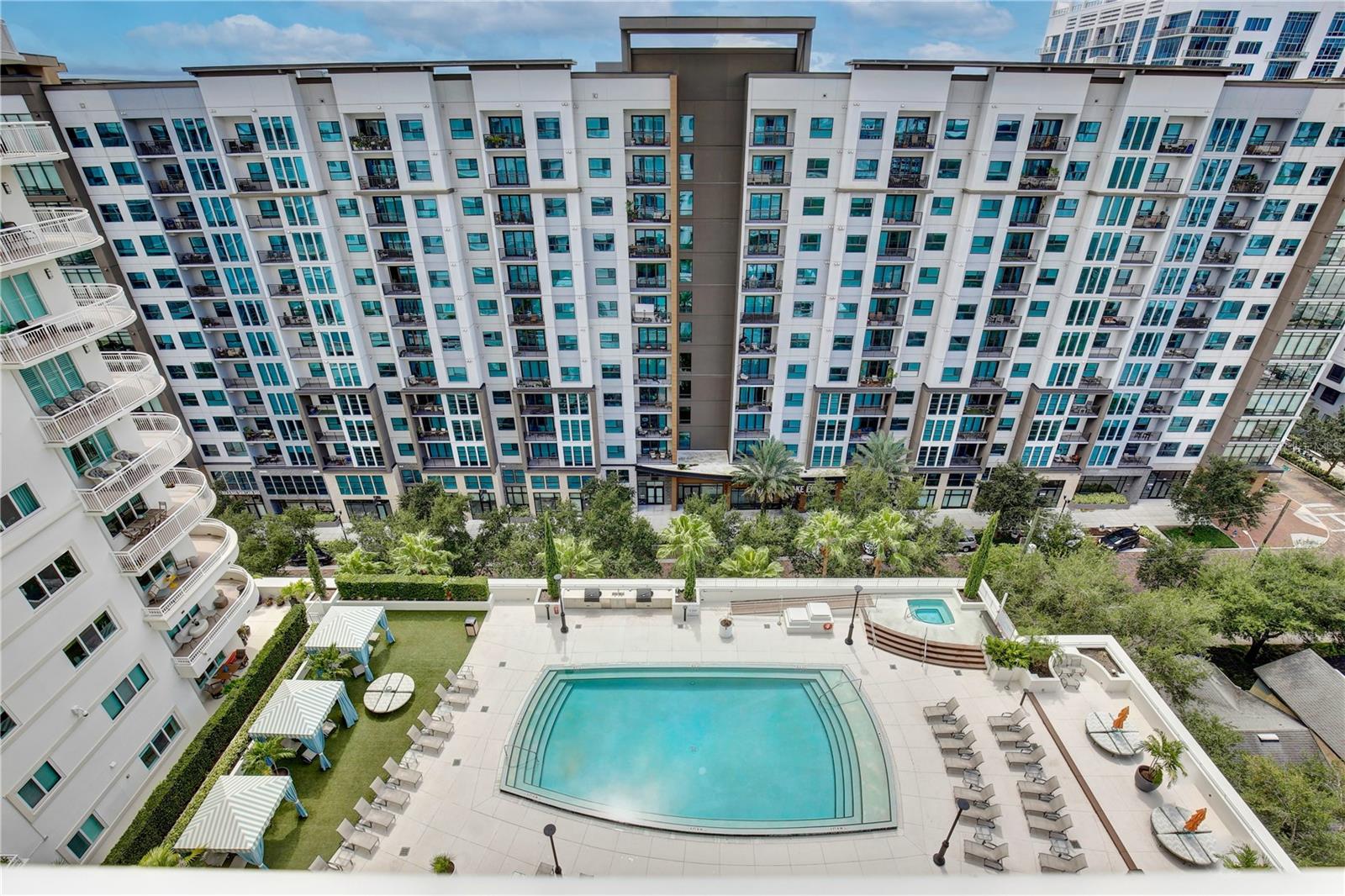 100 S EOLA DRIVE, #1413, Orlando, FL 32801