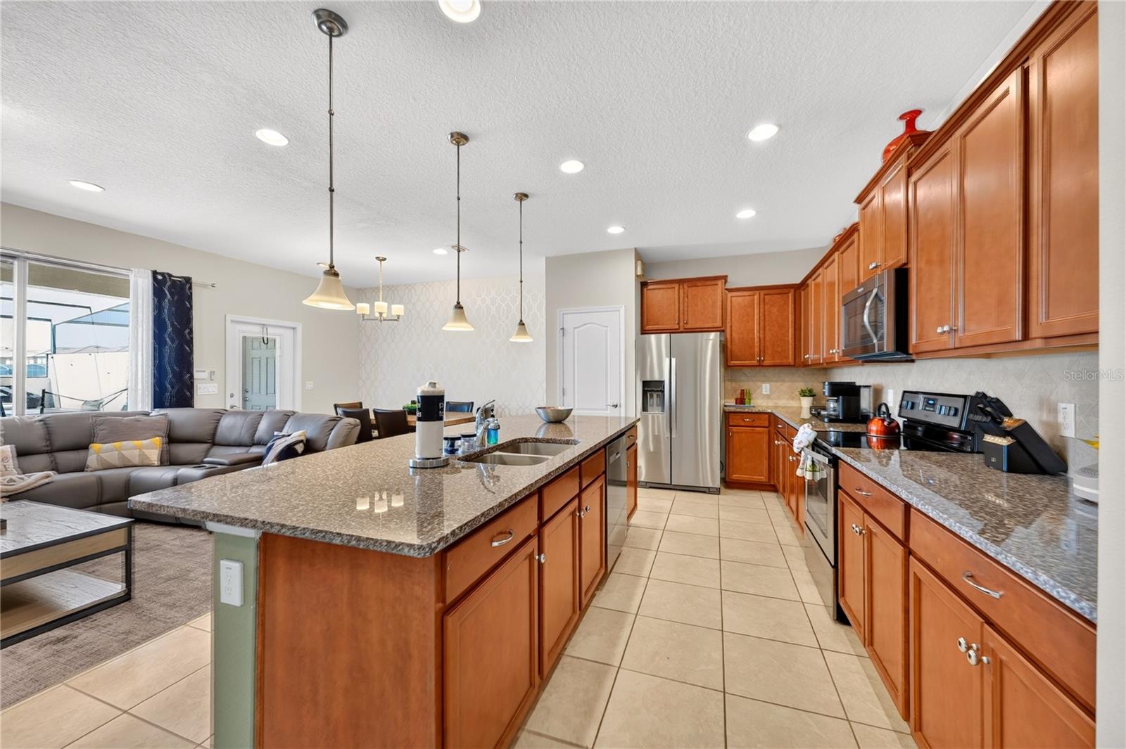 8882 GENEVE CT, Kissimmee, FL 34747