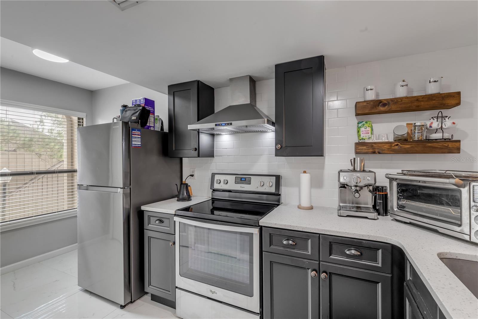 5472 PINE CREEK DRIVE, #2006B, Orlando, FL 32811