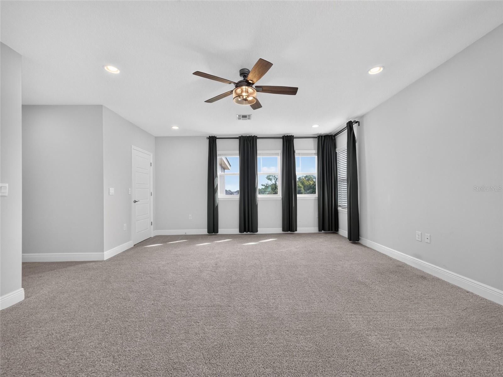 9849 LOST CREEK DRIVE, Winter Garden, FL 34787