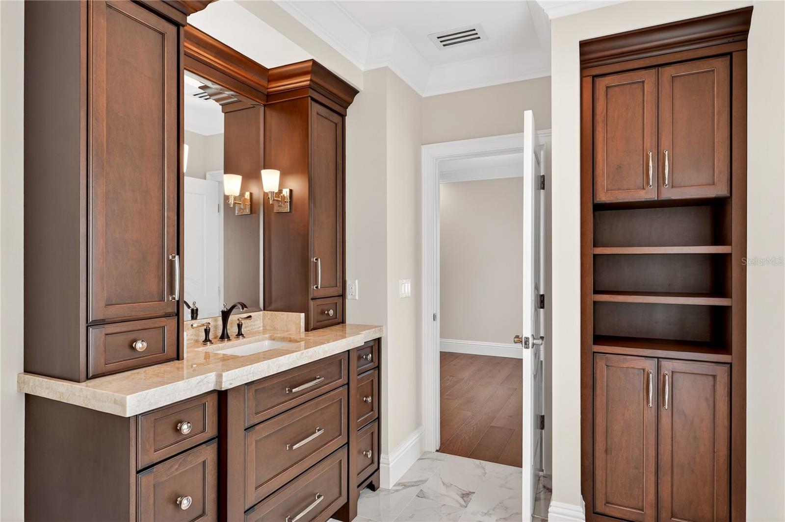 8969 CHARLESTON PARK, #23, Orlando, FL 32819
