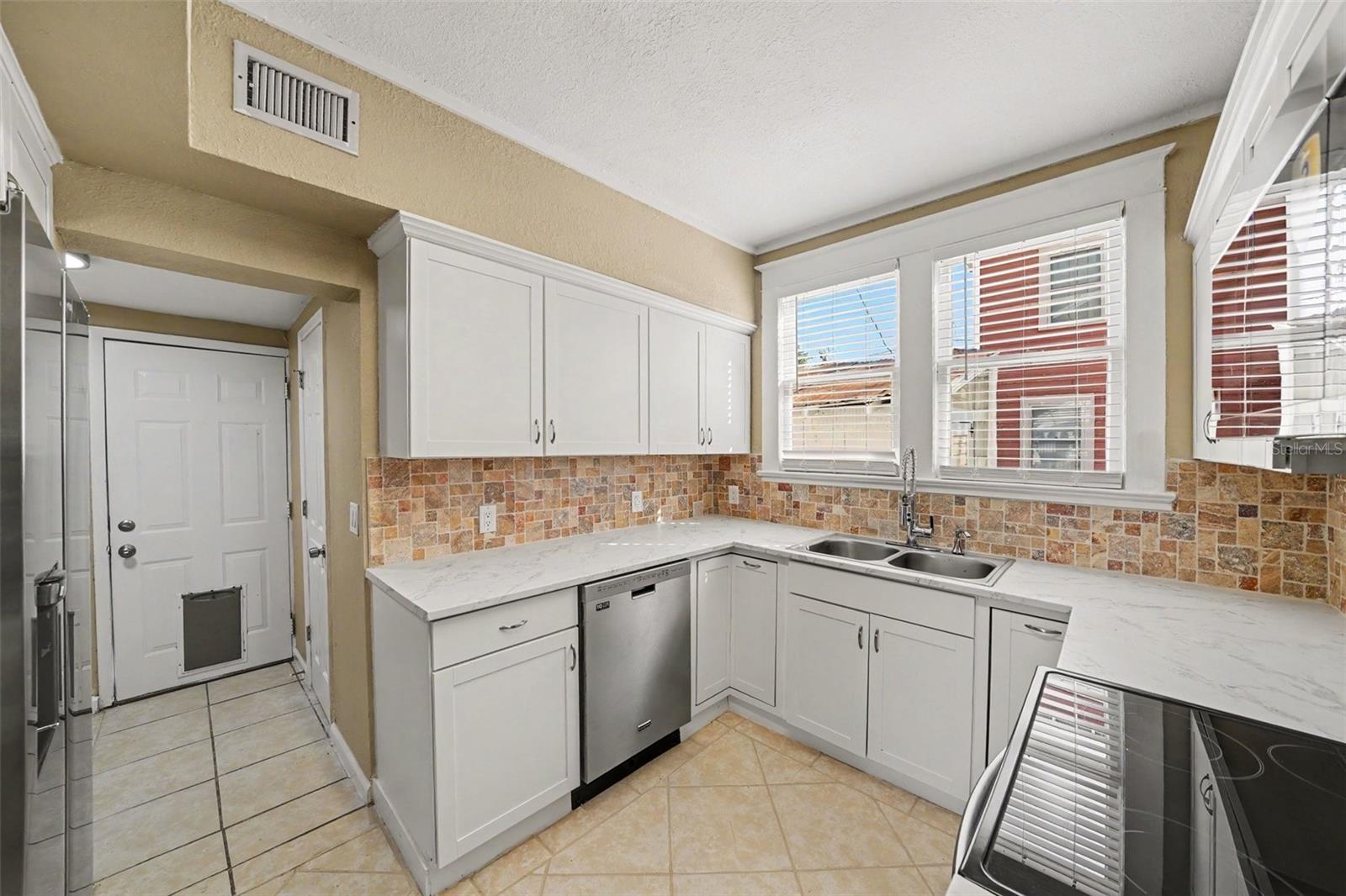 314 W 3RD STREET, Sanford, FL 32771