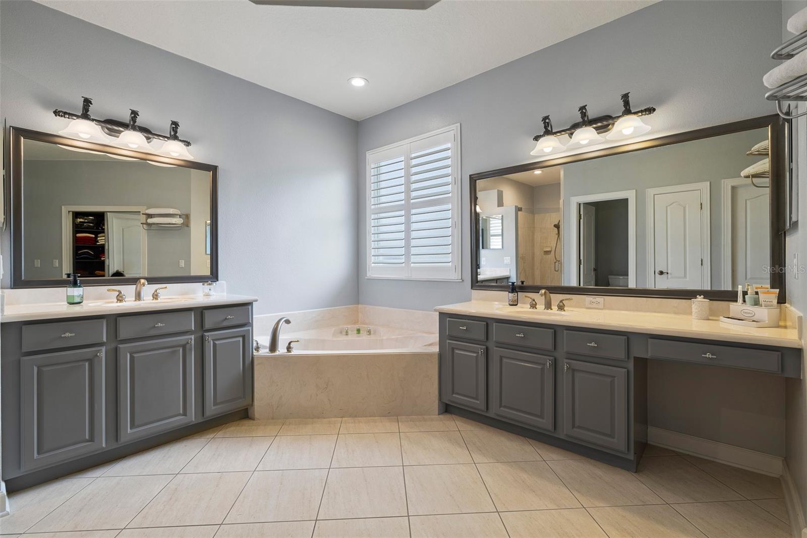 13618 LARSEN LANE, Winter Garden, FL 34787