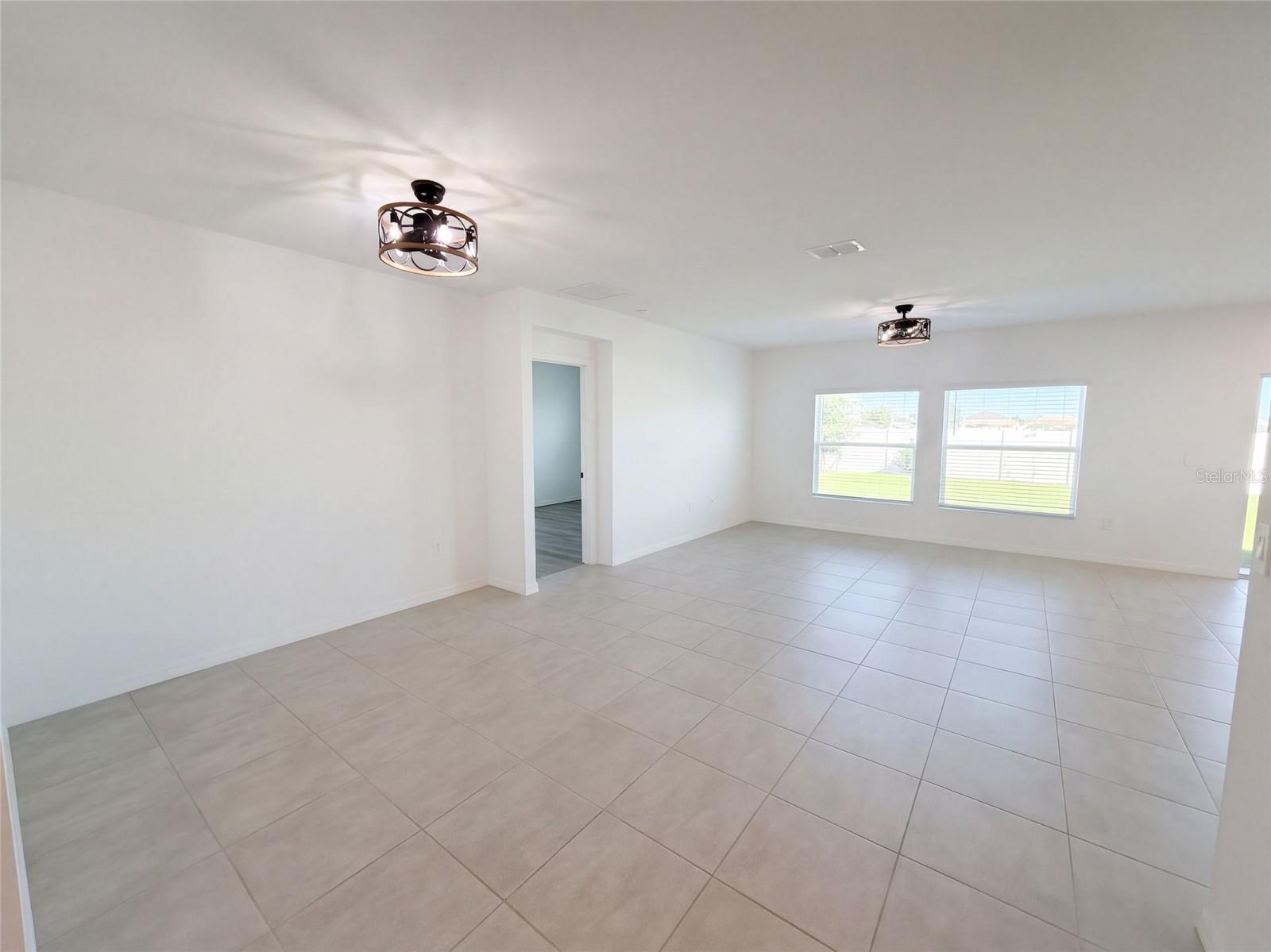 124 CITRINE LOOP, Kissimmee, FL 34758