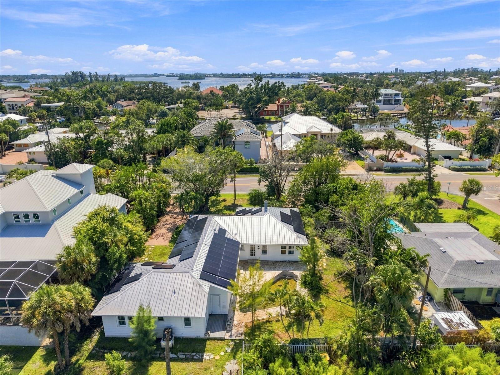 617 SIESTA DRIVE, Sarasota, FL 34242